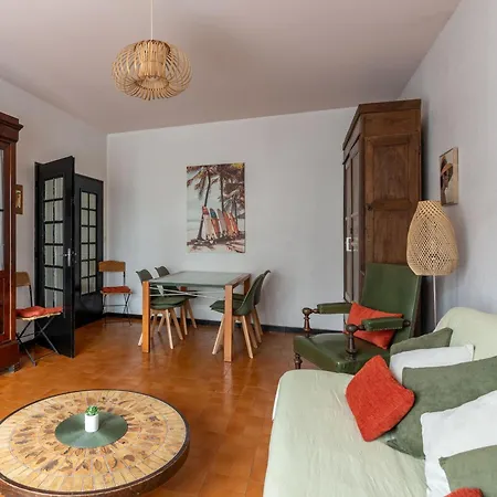Apartment T3 A Plage, 250m De L'ocean, Parking Prive, Pour 6 Pers. - Fr-1-50-111